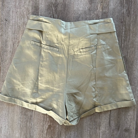 Reset by Jane High Waist Linen Blend Shorts - Picture 4 of 7